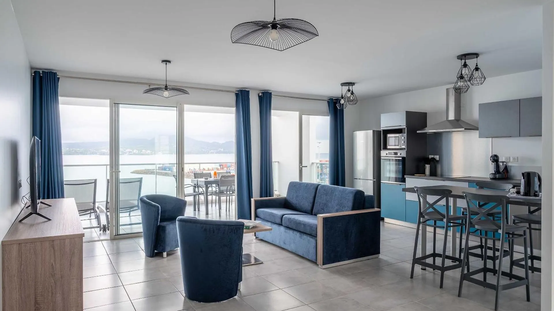 B&B Home Fort-De-France Marina