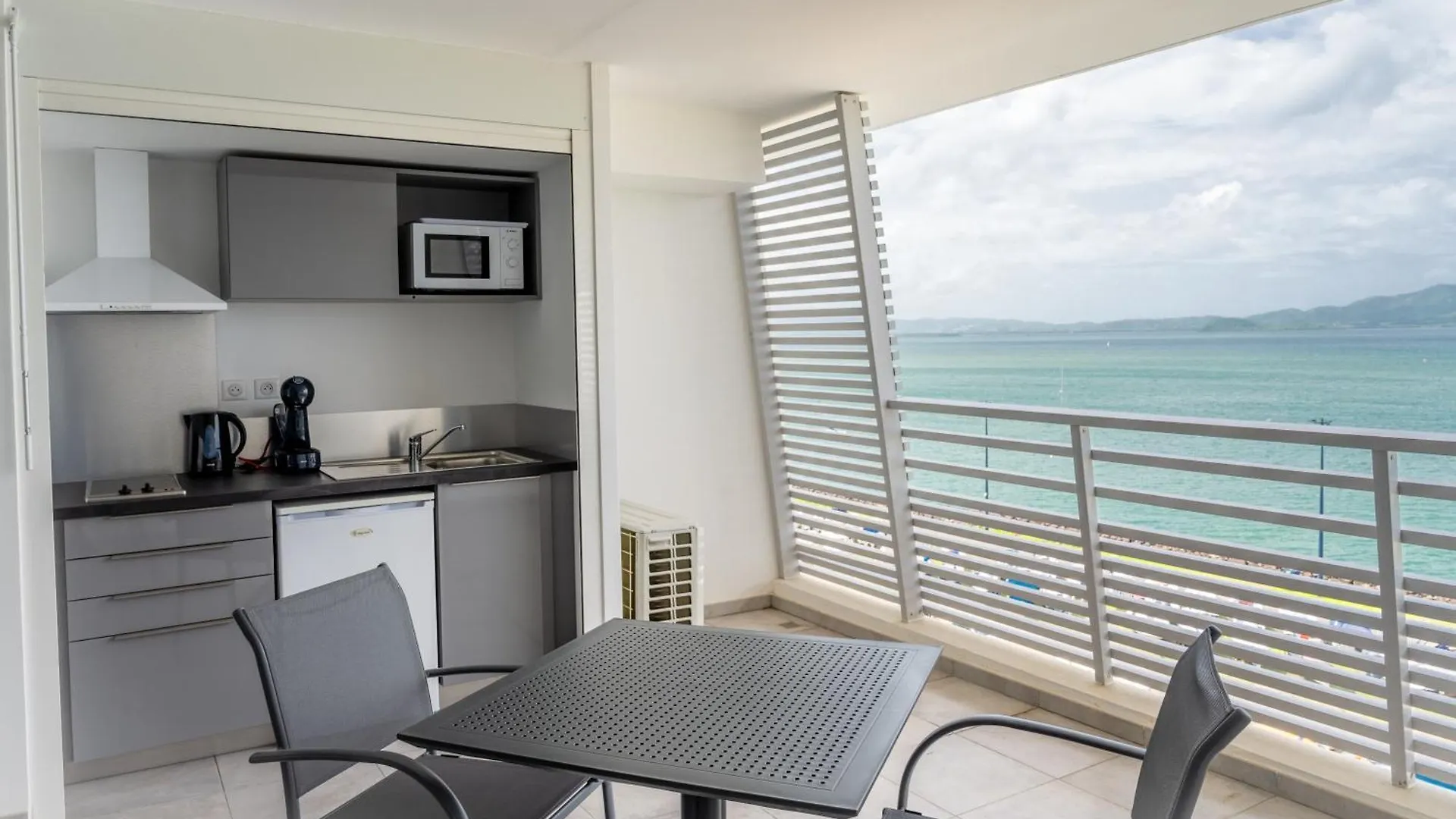 B&B Home Fort-De-France Marina