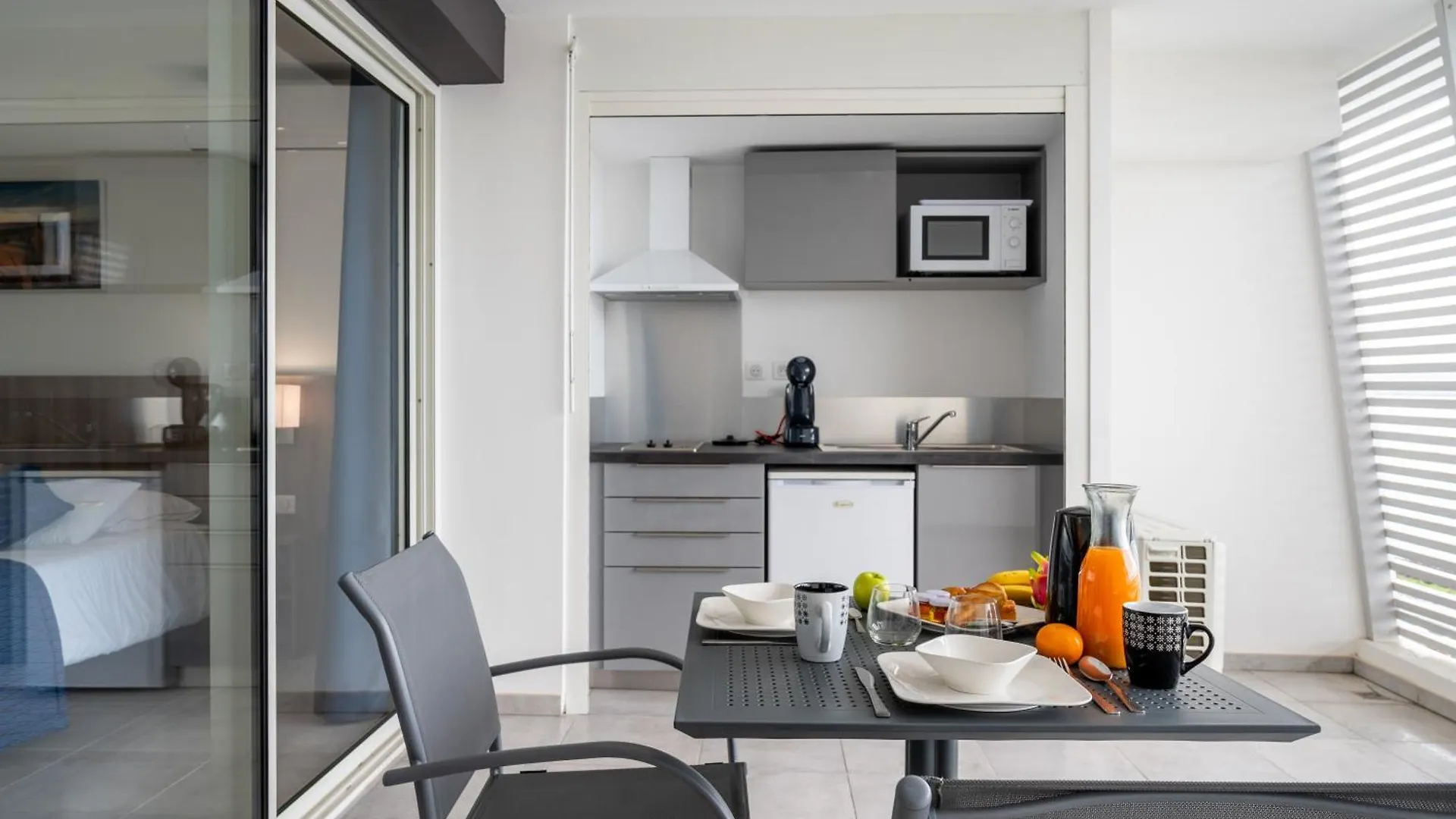 Aparthotel B&B Home Fort-De-France Marina