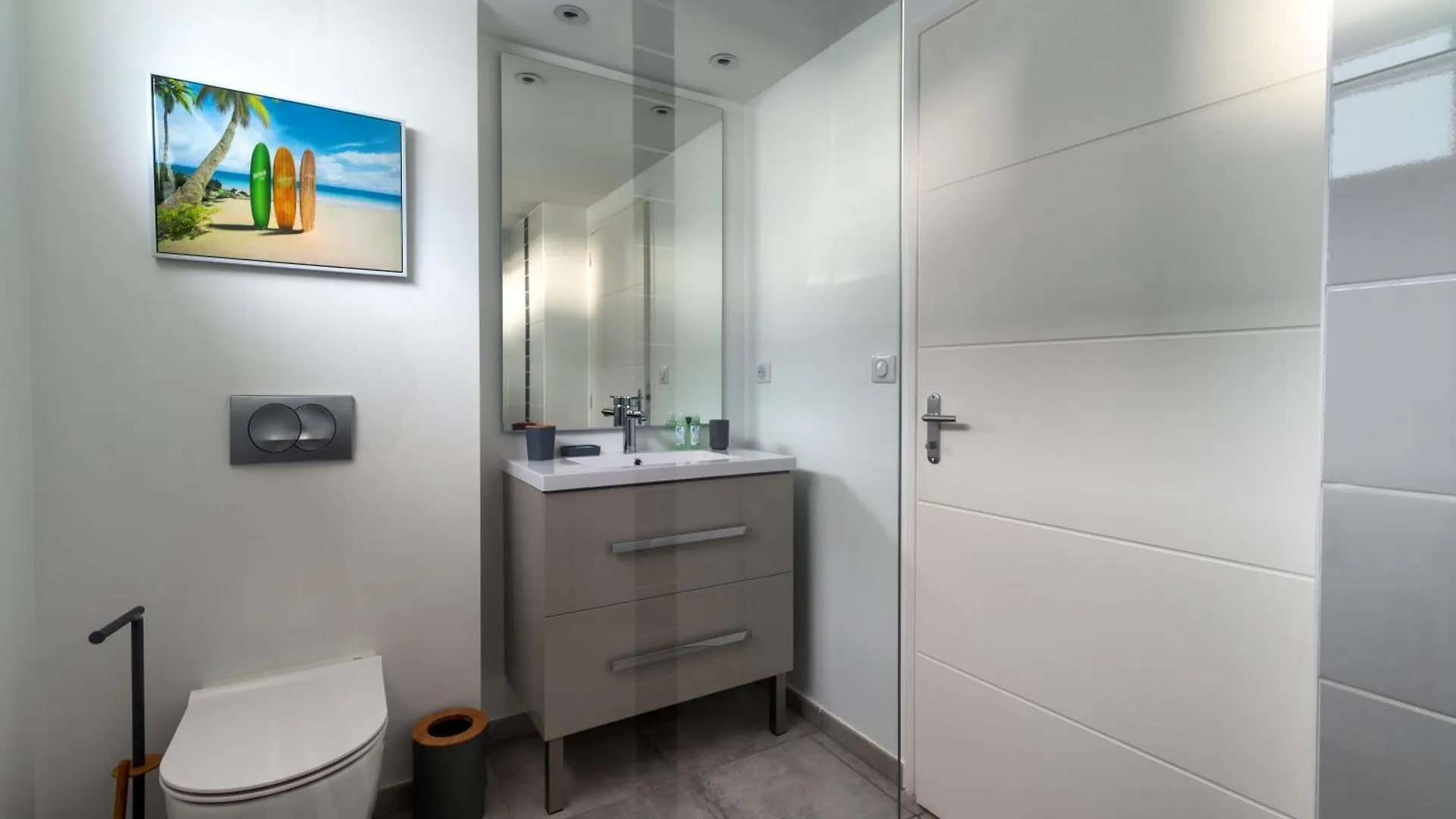B&B Home Fort-De-France Marina Aparthotel