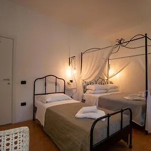 Dei Sette Limoni - E Appart hôtel Vada